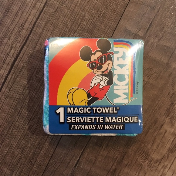 NEW Mickey Mouse Themed bundle - Picture 9 of 10